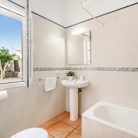 Cassia Cala En Porter (Menorca)